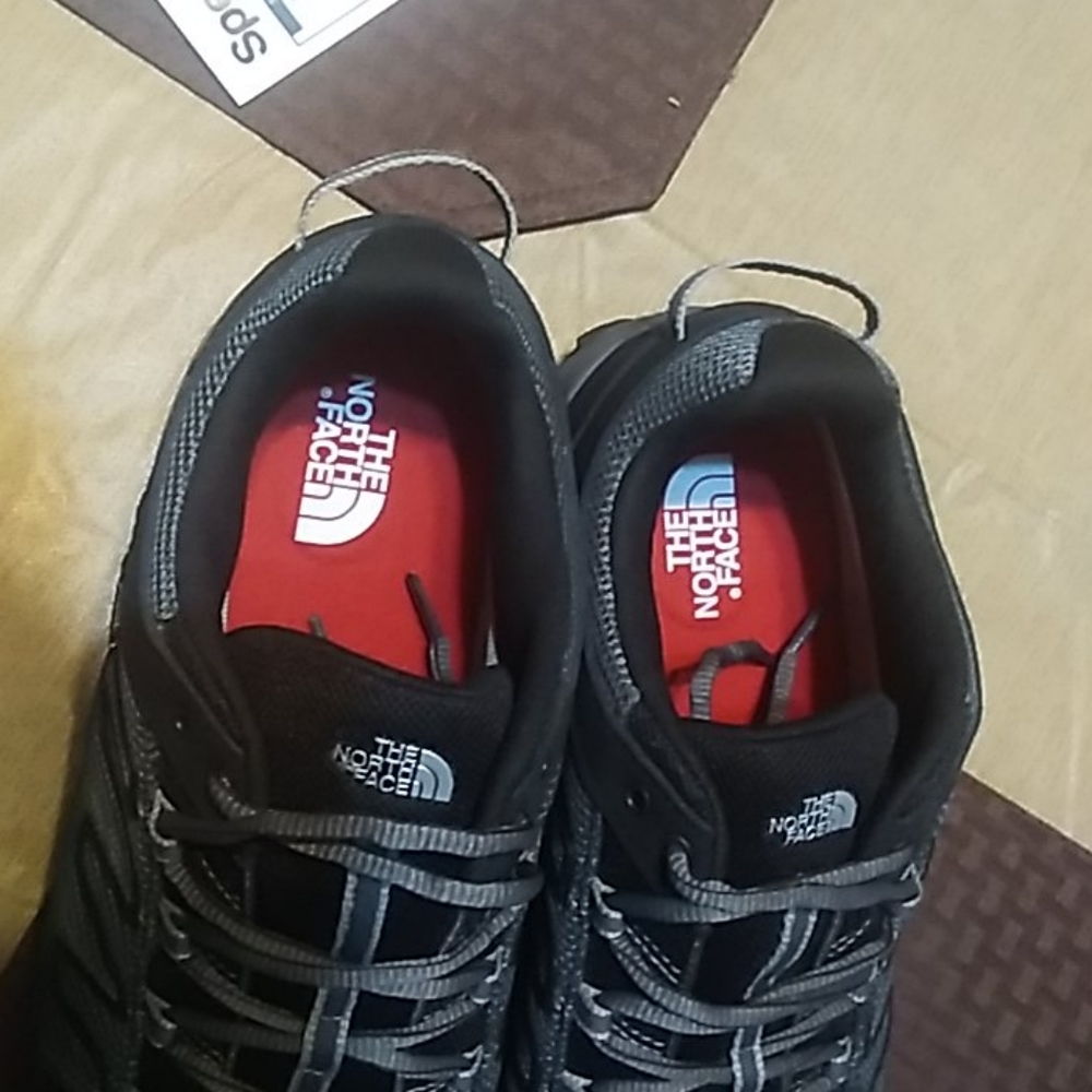 Northface Gore-Tec hikers